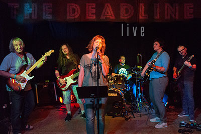 The Deadline live !